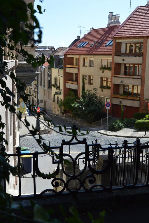 Cozy Studio At The Castle Apartment Budapest Exterior photo